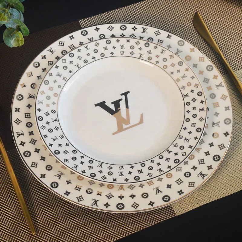 Ceramic Louis Vuitton plate set – Housewifery